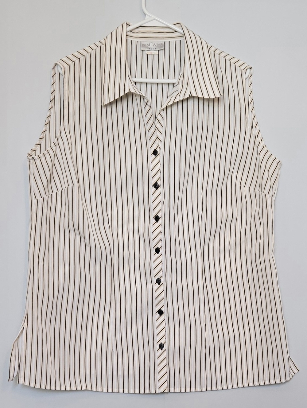 East West Plus Sleeveless Button-Front Stripe Blouse in Cream and Black size 1X
